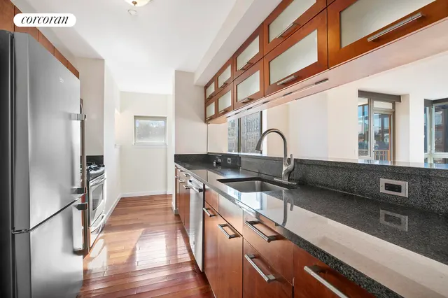 121 East 23rd Street