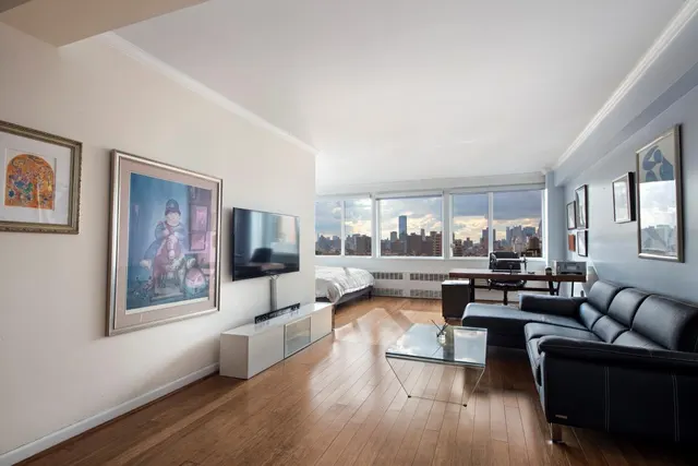 333 East 14th Street