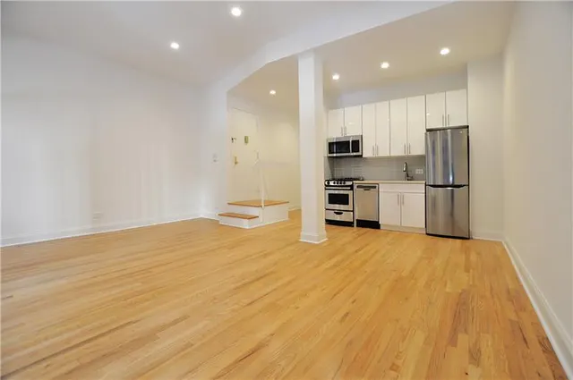 38-40 East 58th Street
