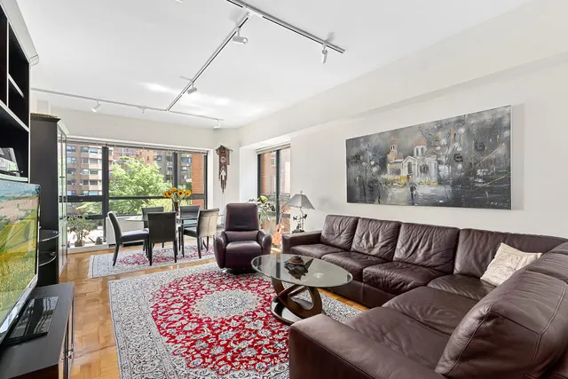 415 East 54th Street