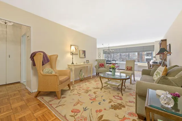 360 East 72nd Street
