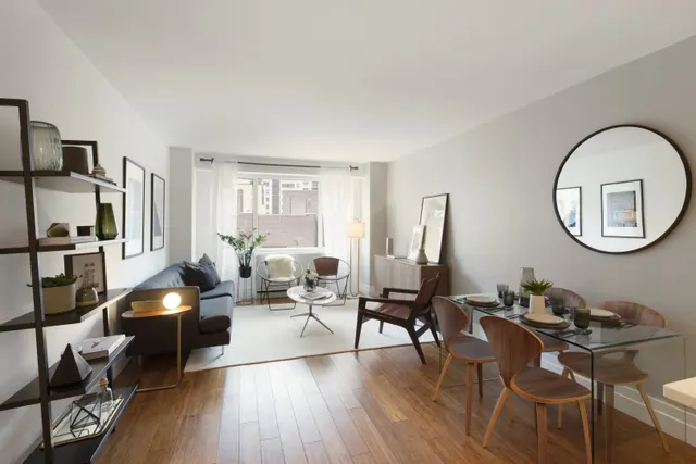 400 East 54th Street