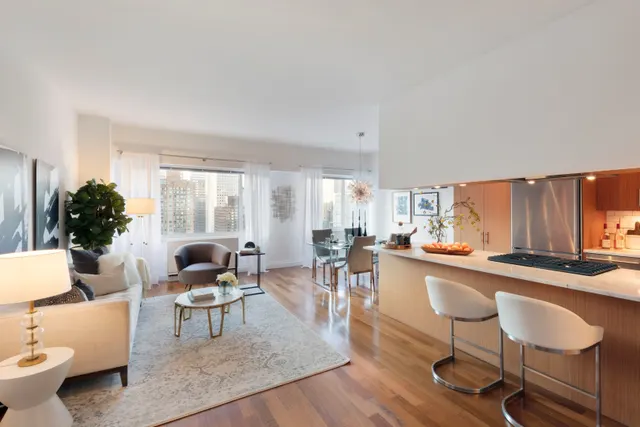 400 East 54th Street