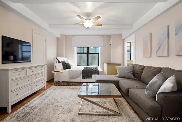 200 East 16th Street
