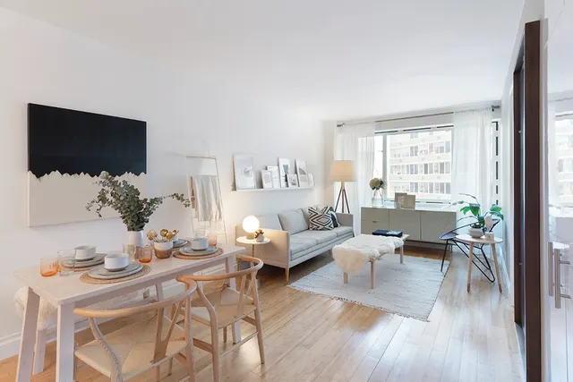400 East 54th Street