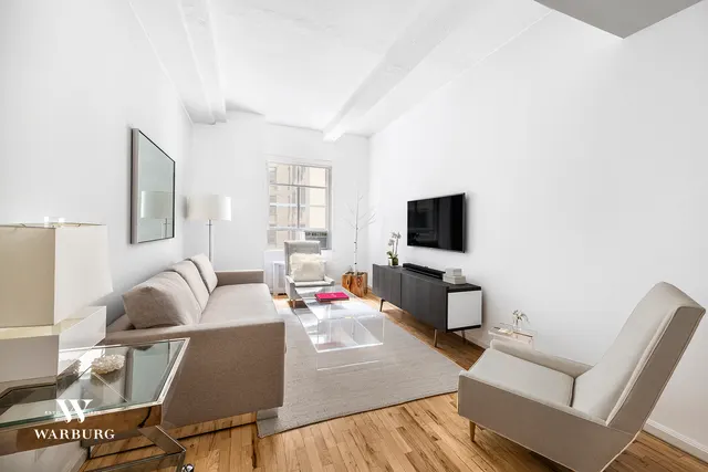 4 Lexington Avenue
