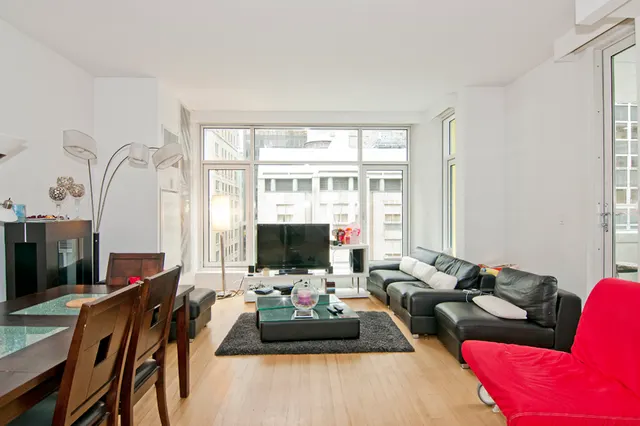 5 East 44th Street