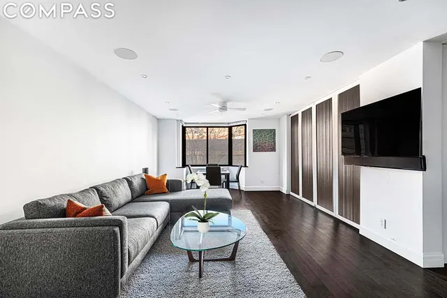445 West 54th Street