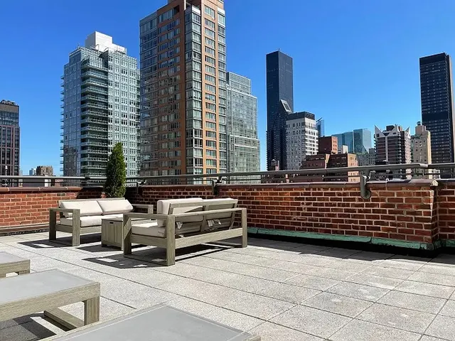 220 East 54th Street