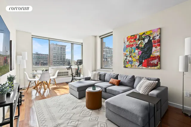 121 East 23rd Street