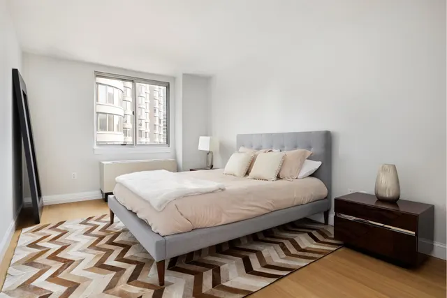 308 East 38th Street