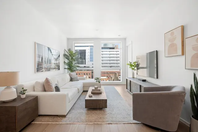 150 East 23rd Street