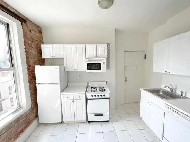 346 East 20th Street