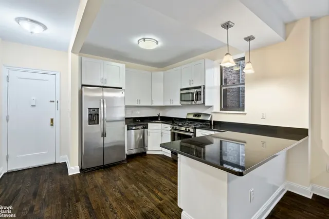 211 West 102nd Street