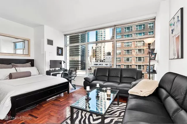 250 East 54th Street