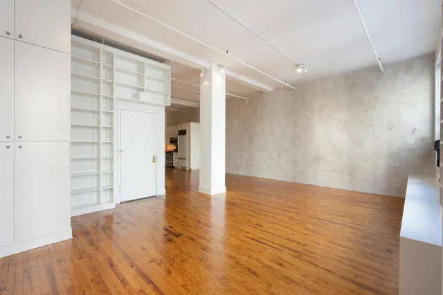 718 Broadway