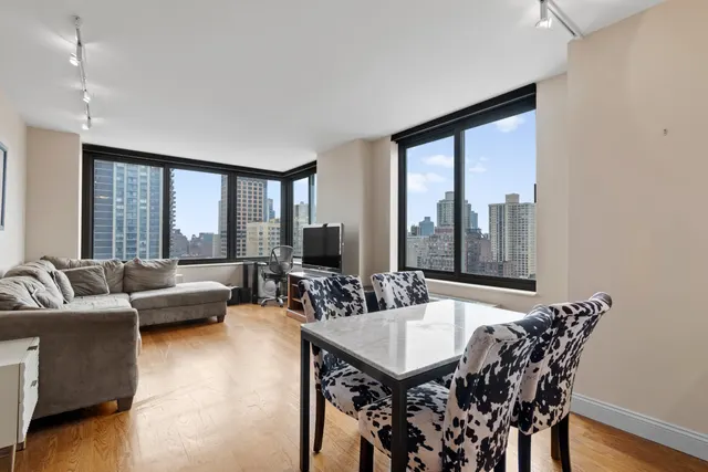 300 East 85th Street