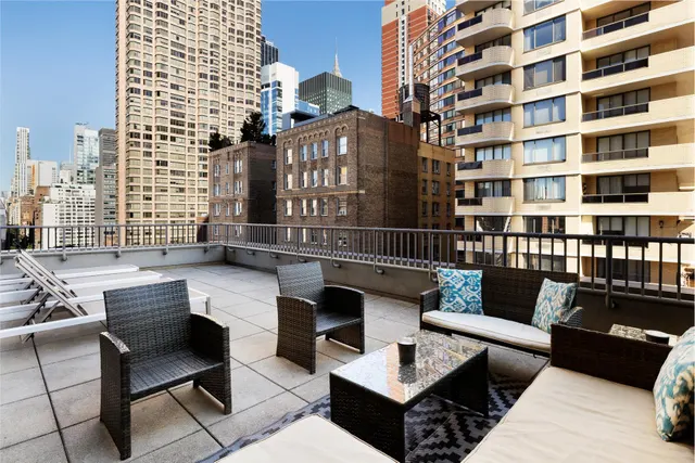 308 East 38th Street