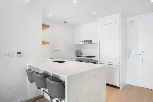150 East 23rd Street