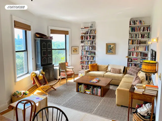 418 Central Park West