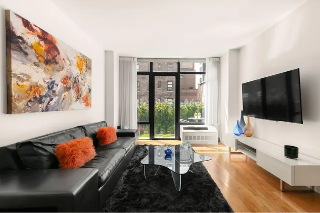 148 East 24th Street
