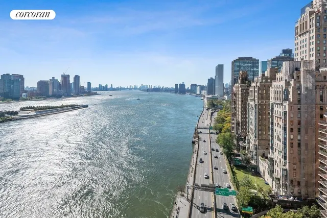 45 Sutton Place South