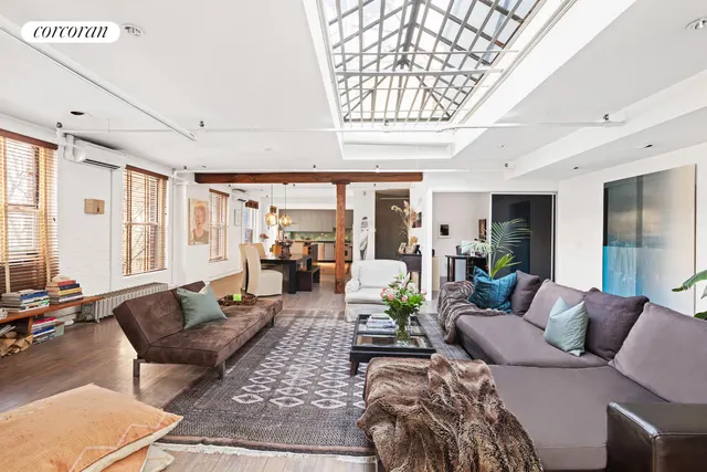 33 Bleecker Street