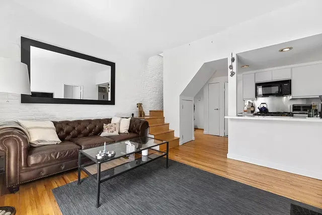 207 East 21st Street