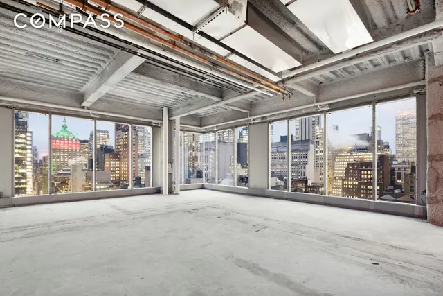 50 W 47TH Street