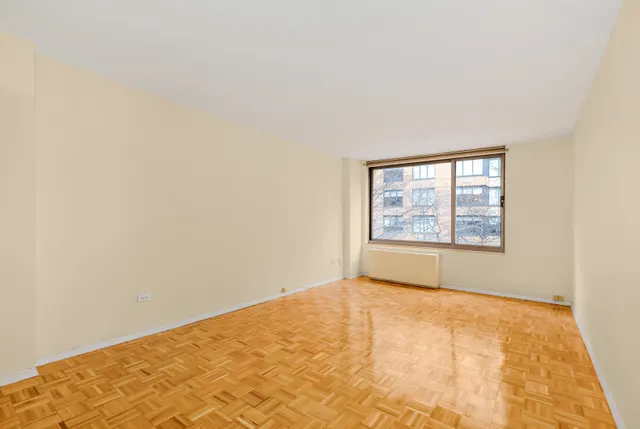 2 South End Avenue