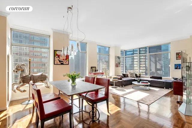 250 East 54th Street