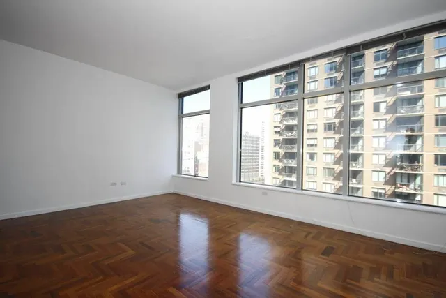 250 East 54th Street