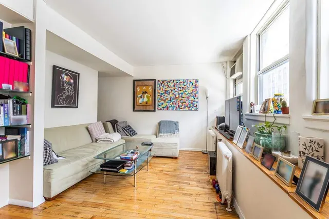 4 Lexington Avenue