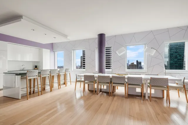 70 West 45th Street