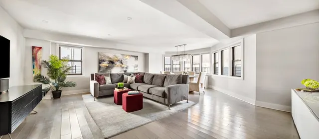 220 East 67th Street
