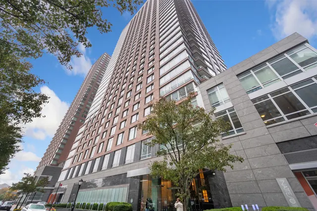 30 West Street