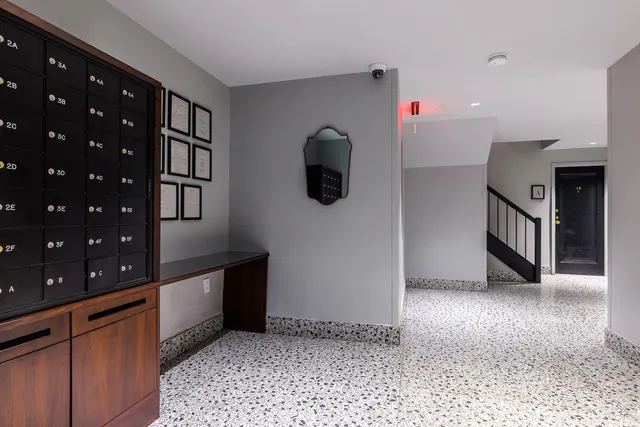 433 West 24th Street