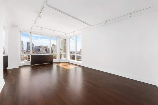 401 East 60th Street
