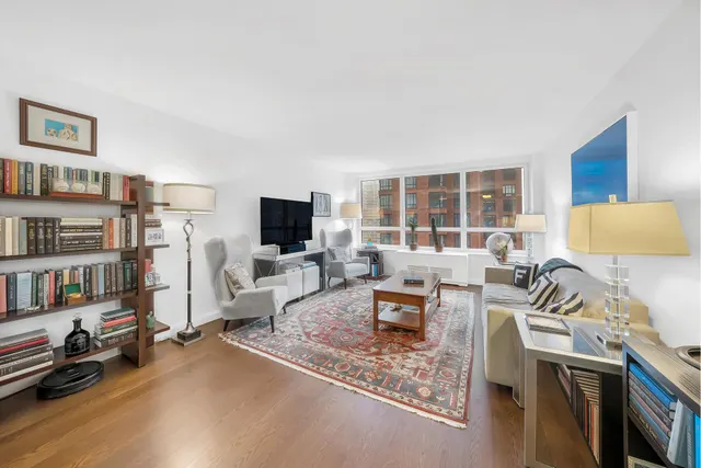 200 East 94th Street