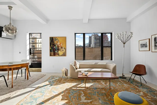 45 East 9th Street
