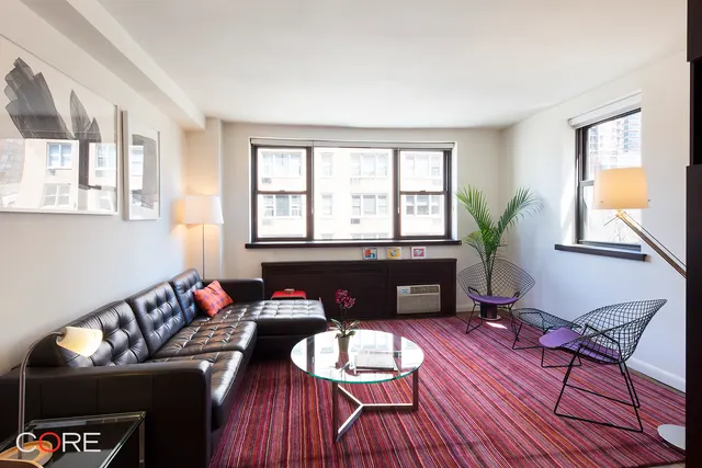 305 East 72nd Street
