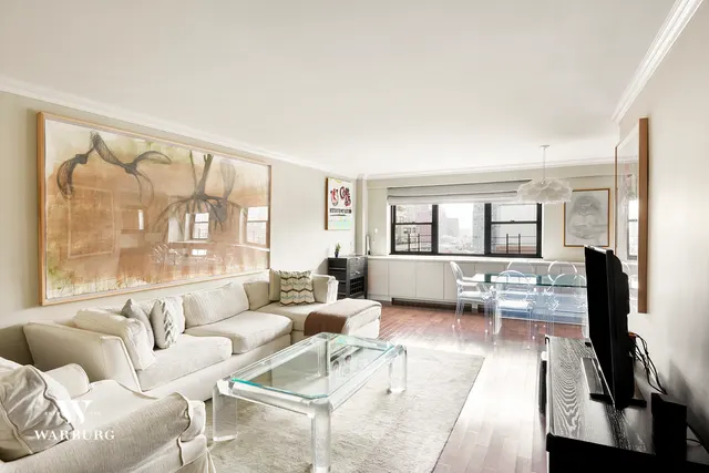 176 East 77th Street