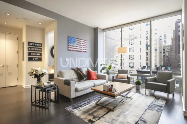 300 East 23rd Street