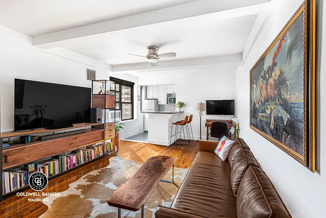 200 East 16th Street