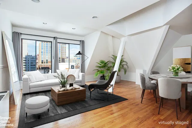 205 East 16th Street