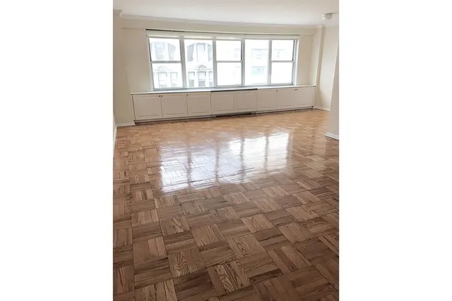 69 5th Avenue