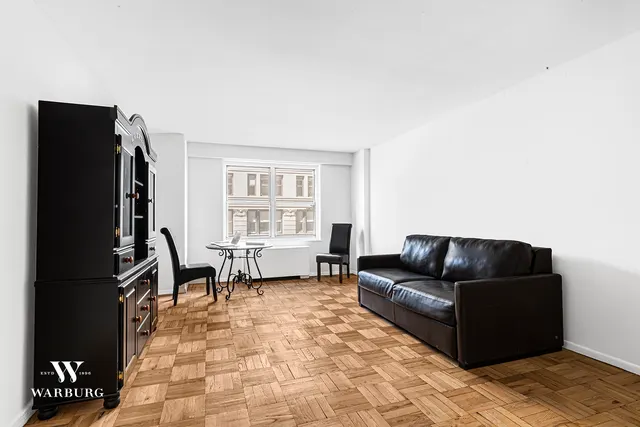 69 5th Avenue