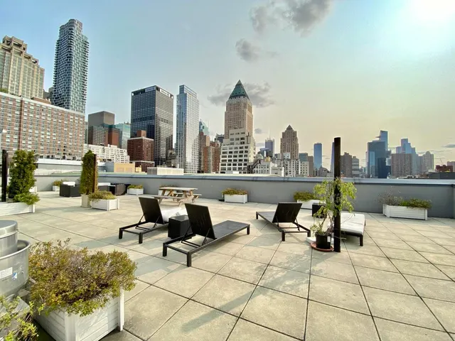 351 West 54th Street