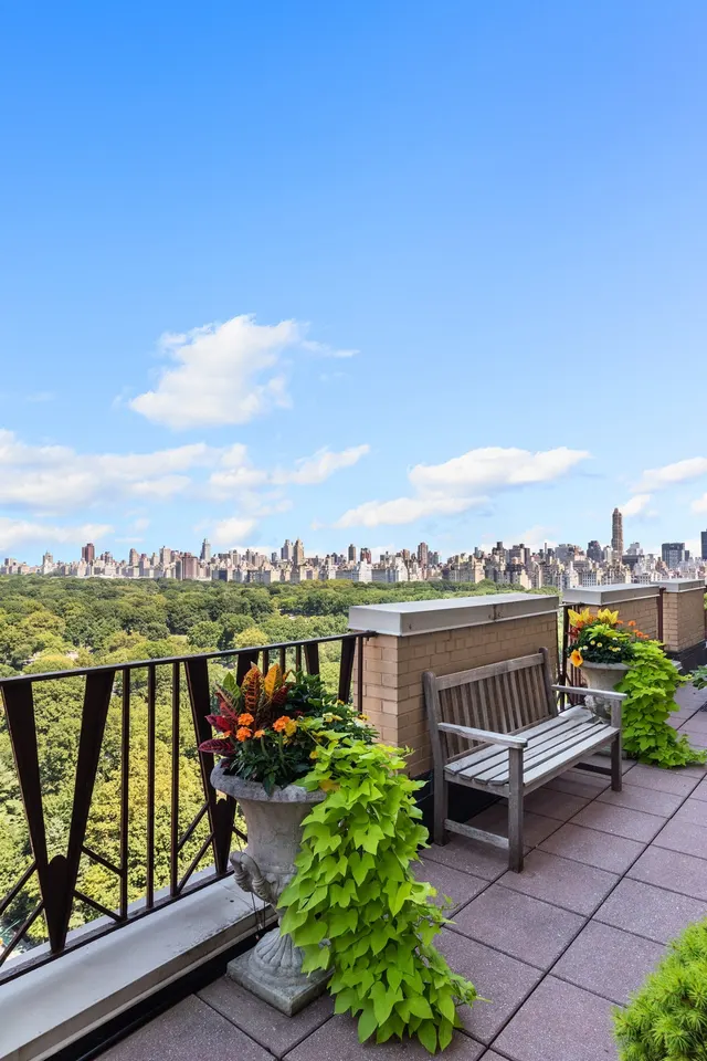 25 Central Park West
