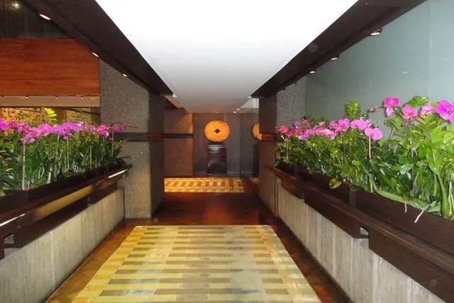 117 East 57th Street
